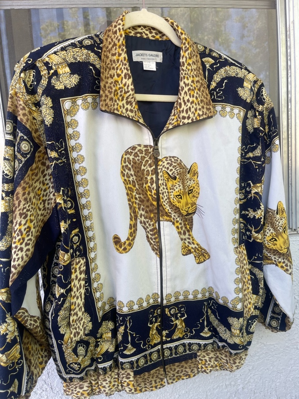 Men’s Gold & Black Leopard Print Bomber Jacket size M/L